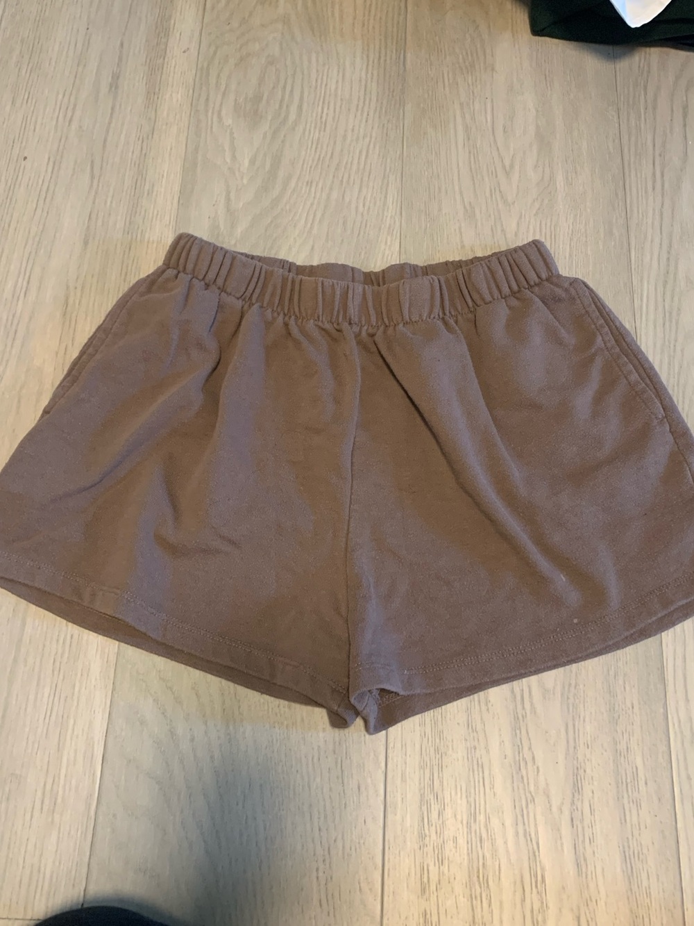 Garage Brown Elastic-Waist Sweat Shorts